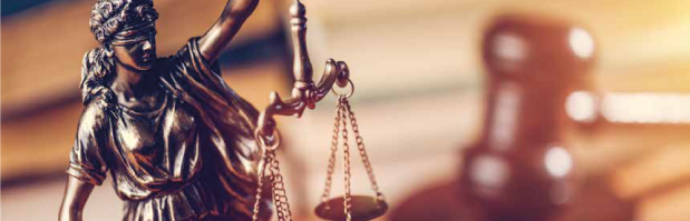 Colaboradores em uma indústria